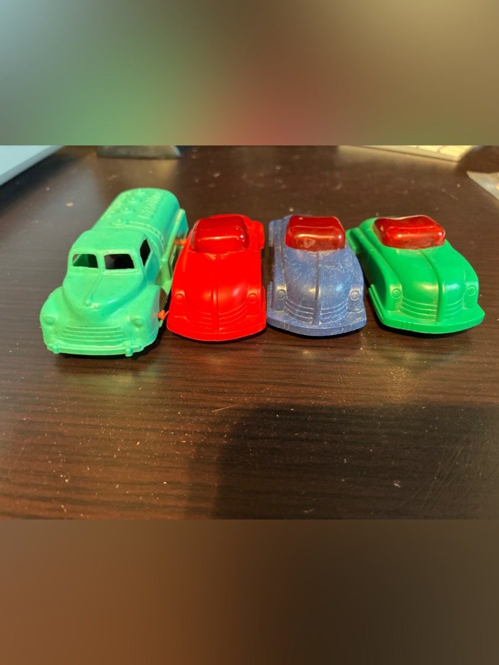 Rare. Vintage set of 4 molded plastic toy cars and truck. 1950’s. Nice.